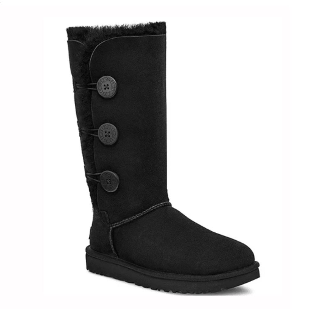 UGG Bailey Button Triplet Boot Black Size 6
